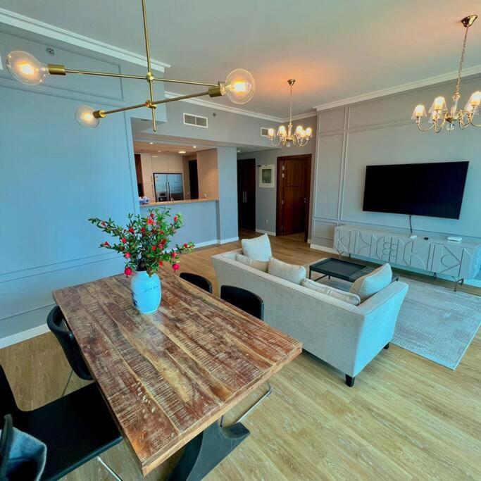 First Class 2Br With Full Dubai Boulevard View Екстер'єр фото